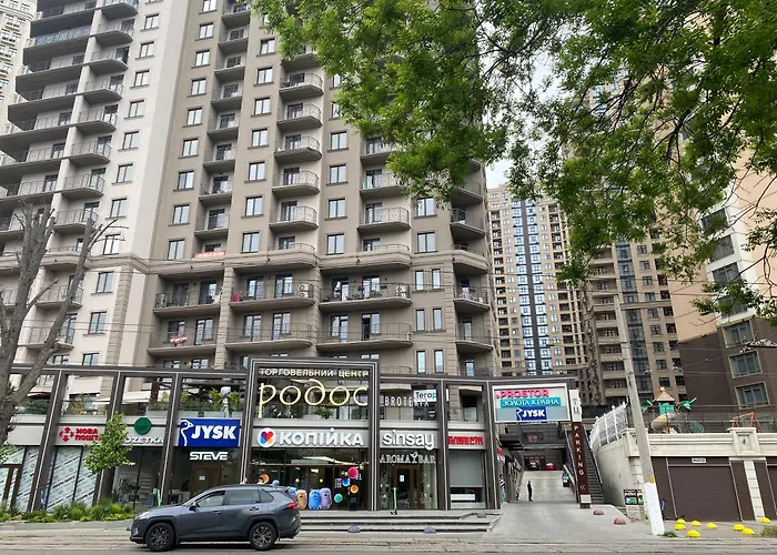 Апартаменты Alexsandr в доме с трц родос море в пешей доступности *