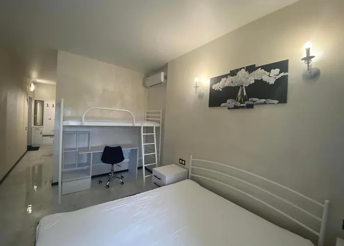 Alexsandr в доме с трц родос море в пешей доступности *